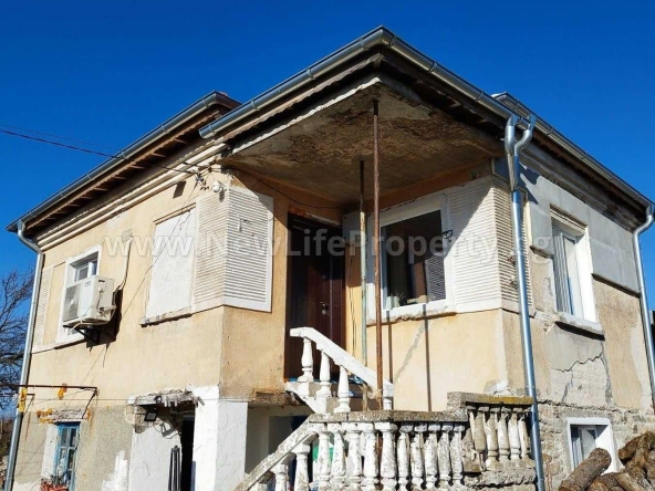 Къща в с. Загорци, Област Бургас - 96 кв.м за 489 €/кв.м - Снимка #1