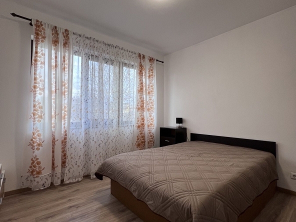 Дава се под наем Двустаен апартамент в Варна, Аспарухово - 50 кв.м за 458.49 € - Снимка #1