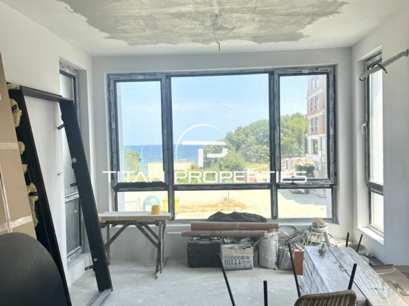 Двустаен апартамент в Царево - 64 кв.м за 909 €/кв.м - Снимка #1