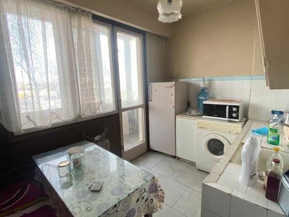 Двустаен апартамент в София, Център - 65 кв.м за 1177 €/кв.м - Снимка #1