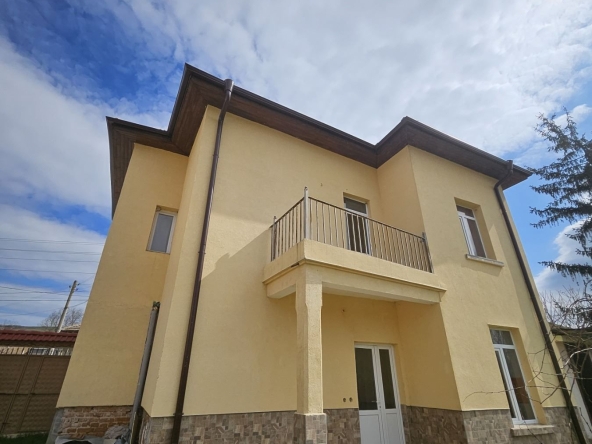 Къща в с. Градина, Област Плевен - 150 кв.м за 255 €/кв.м - Снимка #1