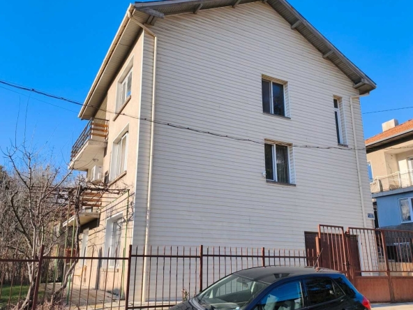 Къща в Перник, Клепало - 237 кв.м за 474 €/кв.м - Снимка #1