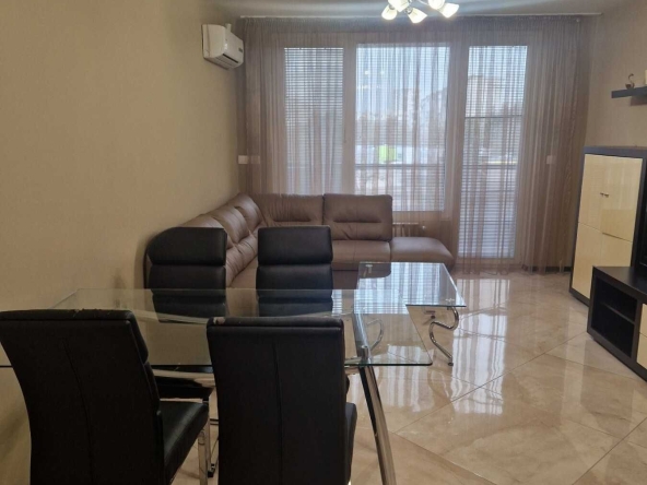 Дава се под наем Тристаен апартамент в София, Младост 1 - 110 кв.м за 956.25 € - Снимка #1