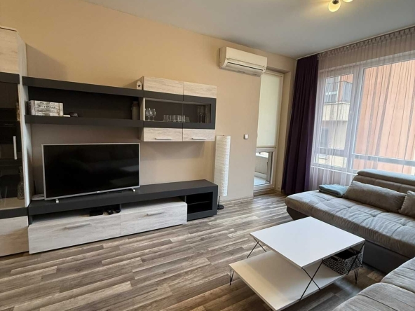 Дава се под наем Двустаен апартамент в София, Изток - 68 кв.м за 418.71 € - Снимка #1