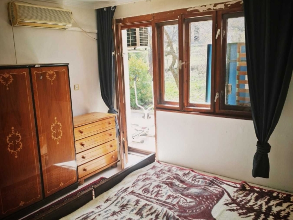 Дава се под наем Етаж от къща в София, Бояна - 77 кв.м за 498.27 € - Снимка #1