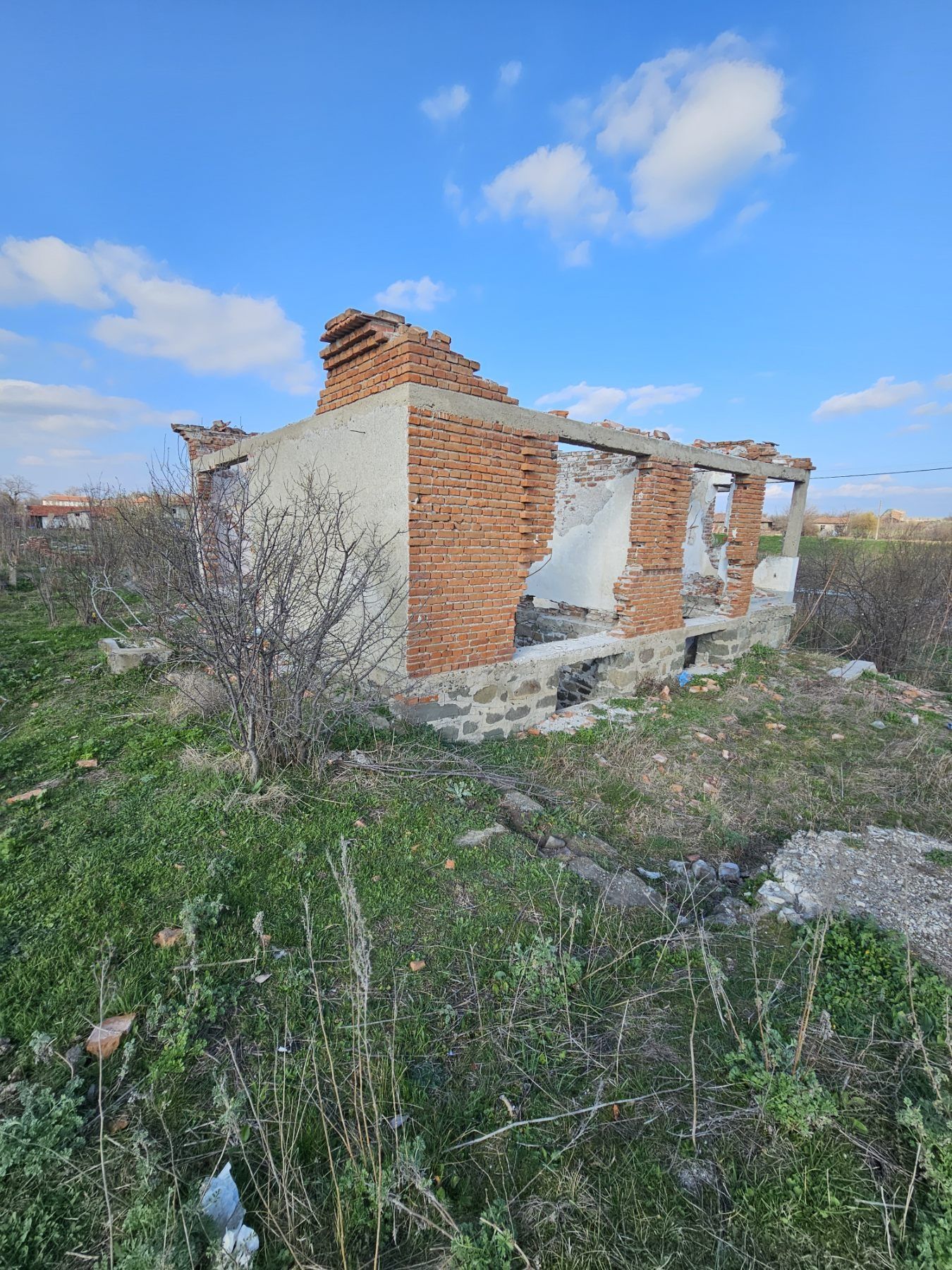 Парцел в с. Екзарх Антимово, Област Бургас - 965 кв.м за 6 €/кв.м - Снимка #1
