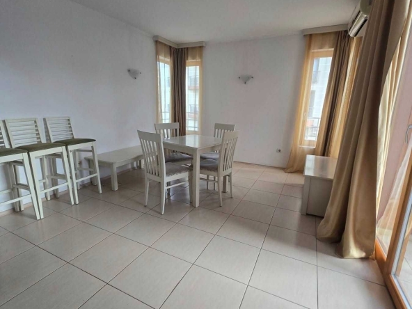 Тристаен апартамент в Казанлък - 75 кв.м за 592 €/кв.м - Снимка #1