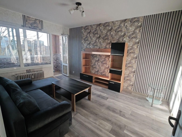Дава се под наем Двустаен апартамент в София, Свобода - 65 кв.м за 697.17 € - Снимка #1
