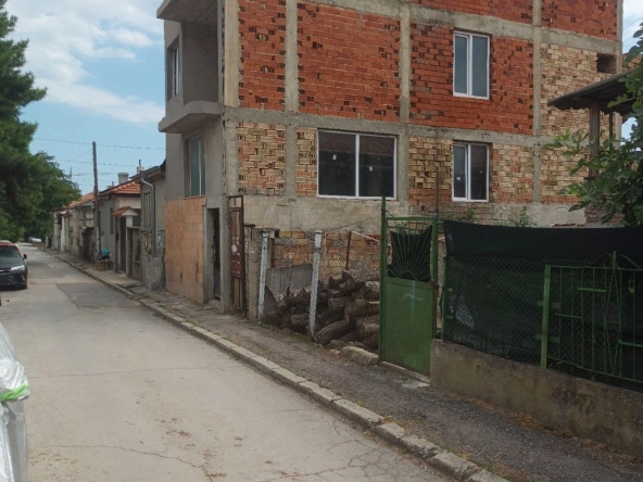 Едностаен апартамент в Варна, Трошево - 71 кв.м за 381 €/кв.м - Снимка #1
