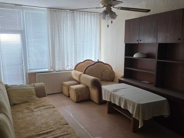 Двустаен апартамент в Казанлък - 75 кв.м за 578 €/кв.м - Снимка #1
