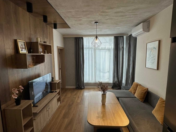 Дава се под наем Двустаен апартамент в София, Витоша - 56 кв.м за 698.19 € - Снимка #1