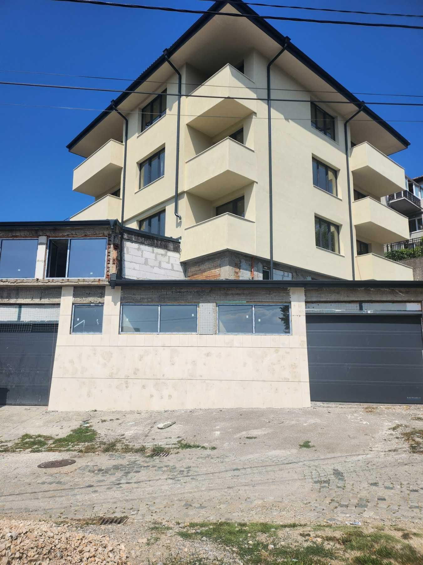 Офис в Габрово, Център - 121 кв.м за 578 €/кв.м - Снимка #1