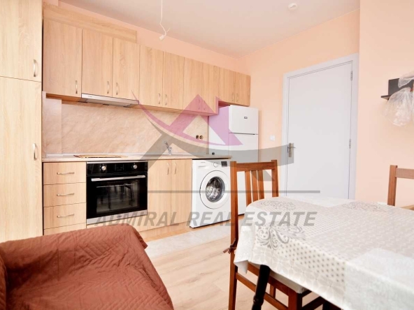 Дава се под наем Двустаен апартамент в Варна, Младост 1 - 55 кв.м за 400 € - Снимка #1