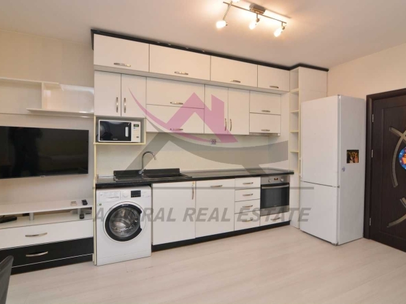 Дава се под наем Двустаен апартамент в Варна, ХЕИ - 70 кв.м за 550 € - Снимка #1