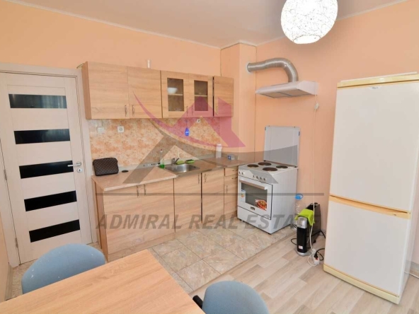 Дава се под наем Двустаен апартамент в Варна, Левски - 80 кв.м за 400 € - Снимка #1