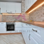 Дава се под наем Четиристаен апартамент в Варна, Цветен квартал - 86 кв.м за 750 € - Снимка #1