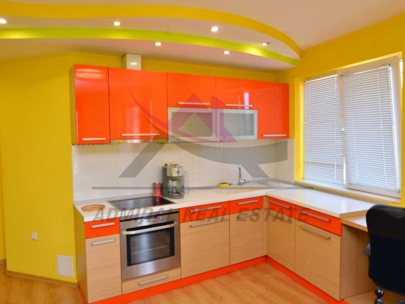 Дава се под наем Двустаен апартамент в Варна, Аспарухово - 63 кв.м за 409 € - Снимка #1