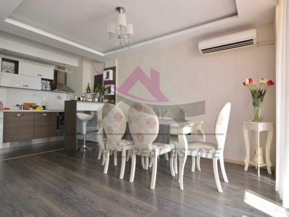 Дава се под наем Тристаен апартамент в Варна, Генералите - 110 кв.м за 800 € - Снимка #1