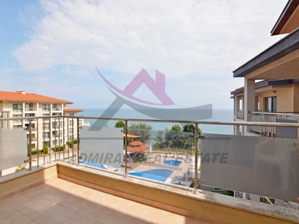 Двустаен апартамент в Варна, Левски - 100 кв.м за 900 €/кв.м - Снимка #1