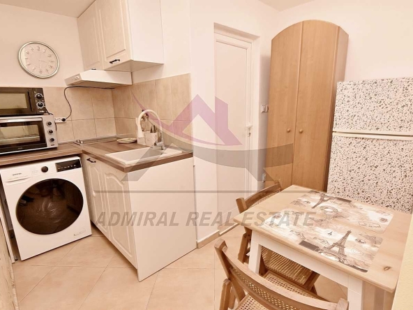 Дава се под наем Двустаен апартамент в Варна, Спортна зала - 40 кв.м за 450 € - Снимка #1