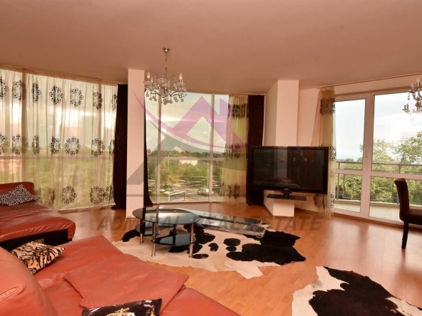 Дава се под наем Тристаен апартамент в Варна, м-т Евксиноград - 80 кв.м за 648.21 € - Снимка #1