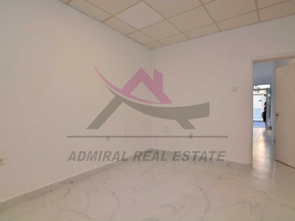 Дава се под наем Магазин в Варна, Център - 58 кв.м за 498.27 € - Снимка #1