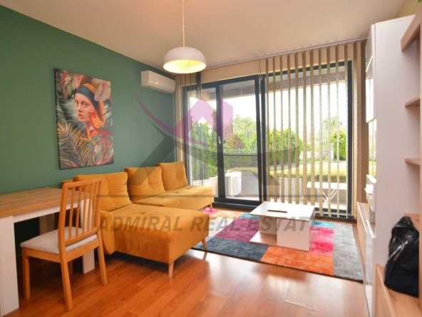 Дава се под наем Двустаен апартамент в Варна, м-т Траката - 60 кв.м за 500 € - Снимка #1