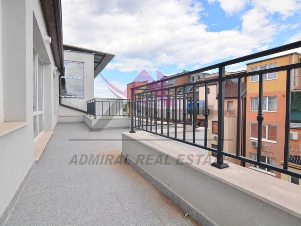 Четиристаен апартамент в Варна, Левски - 132 кв.м за 1070 €/кв.м - Снимка #1