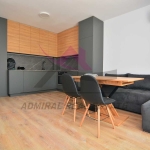 Дава се под наем Двустаен апартамент в Варна, Изгрев - 53 кв.м за 498.27 € - Снимка #1