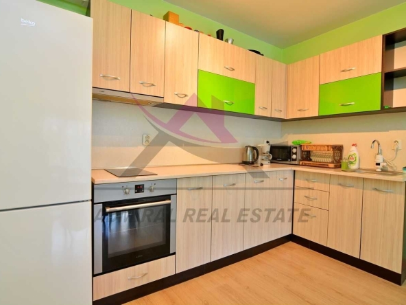 Дава се под наем Тристаен апартамент в Варна, Левски - 105 кв.м за 698.19 € - Снимка #1