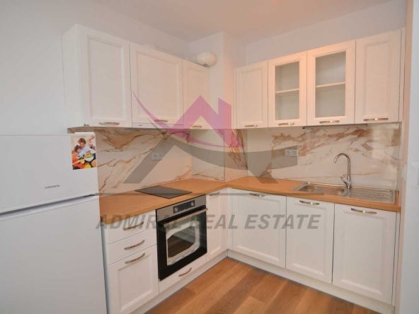 Дава се под наем Двустаен апартамент в Варна, Кайсиева градина - 67 кв.м за 500 € - Снимка #1