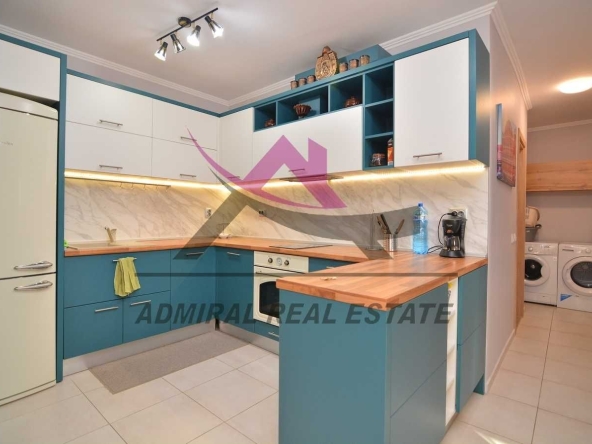 Четиристаен апартамент в Варна, Кайсиева градина - 116 кв.м за 1380 €/кв.м - Снимка #1