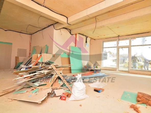 Дава се под наем Офис в Варна, Изгрев - 80 кв.м за 700 € - Снимка #1