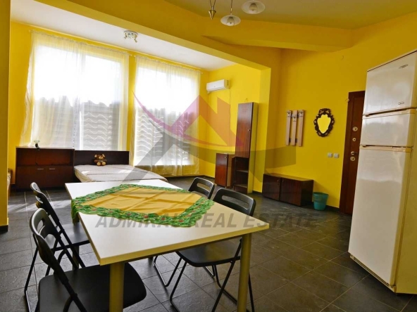 Дава се под наем Едностаен апартамент в Варна, Левски - 40 кв.м за 250 € - Снимка #1