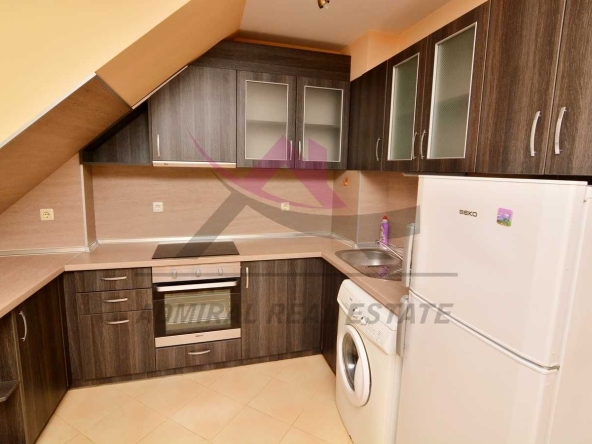 Дава се под наем Тристаен апартамент в Варна, Лятно кино Тракия - 80 кв.м за 500 € - Снимка #1