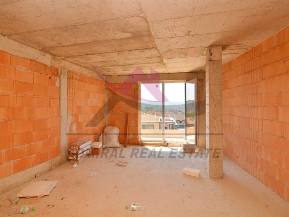 Мезонет в Варна, Колхозен пазар - 124 кв.м за 1500 €/кв.м - Снимка #1