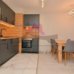 Дава се под наем Тристаен апартамент в Варна, Победа - 100 кв.м за 900 € - Снимка #1