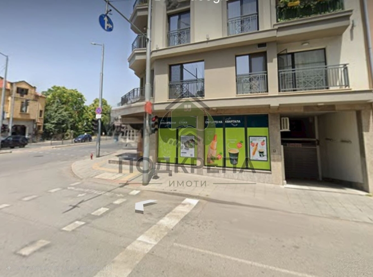 Дава се под наем Гараж / Паркомясто в Пловдив, Център - 15 кв.м за 128 € - Снимка #1