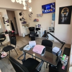Дава се под наем  в Плевен, Идеален център -  кв.м за 139.23 € - Снимка #1