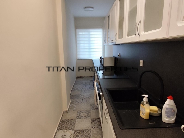 Двустаен апартамент в Бургас, Център - 117 кв.м за 1795 €/кв.м - Снимка #1