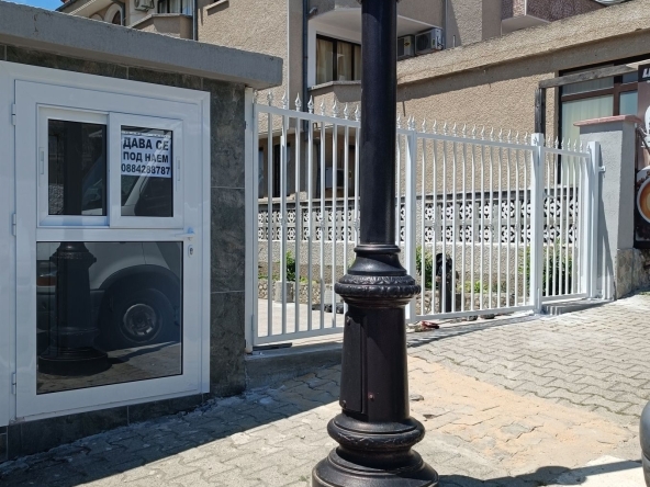 Дава се под наем Магазин в Свети Влас - 3 кв.м за 255 € - Снимка #1