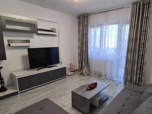 Дава се под наем Двустаен апартамент в Бургас, Изгрев - 50 кв.м за 306 € - Снимка #1