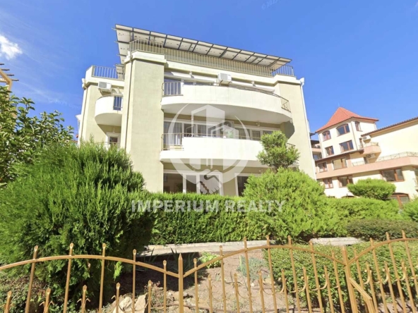 Тристаен апартамент в Свети Влас - 60 кв.м за 1047 €/кв.м - Снимка #1