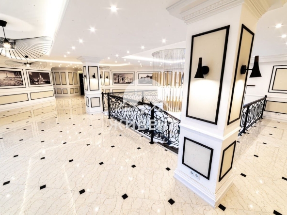 Мезонет в Свети Влас - 200 кв.м за 1300 €/кв.м - Снимка #1