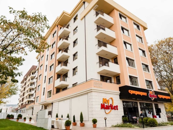 Дава се под наем Двустаен апартамент в Варна, Младост 1 - 57 кв.м за 612 € - Снимка #1