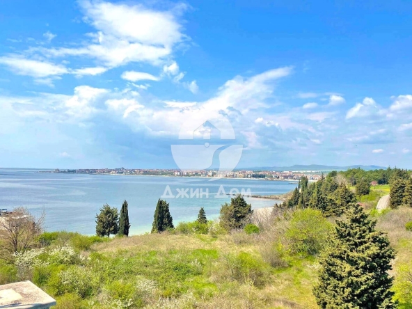 Двустаен апартамент в Несебър - 90 кв.м за 1333 €/кв.м - Снимка #1