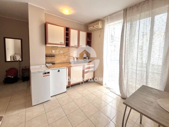 Двустаен апартамент в к.к. Слънчев бряг - 40 кв.м за 816 €/кв.м - Снимка #1