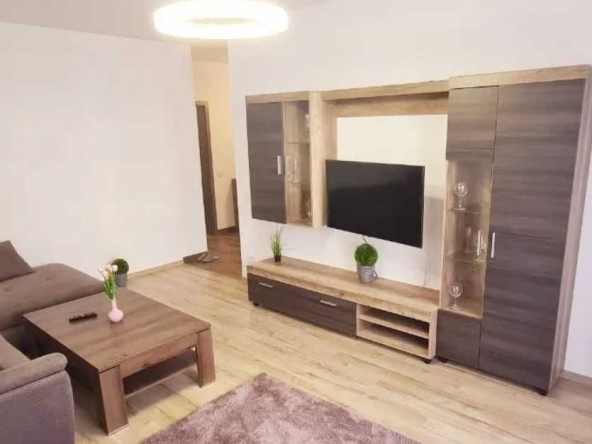 Дава се под наем Двустаен апартамент в Пловдив, Тракия - 62 кв.м за 306 € - Снимка #1