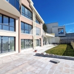 Къща в Варна, м-т Акчелар - 430 кв.м за 1745 €/кв.м - Снимка #1