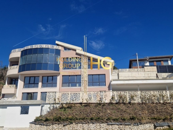 Къща в Варна, м-т Акчелар - 430 кв.м за 890 €/кв.м - Снимка #1